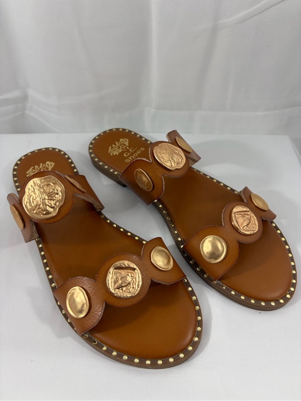 NWT G.C Women’s Size 7.5 Brown Slide Sandals with Gold Coin Accents